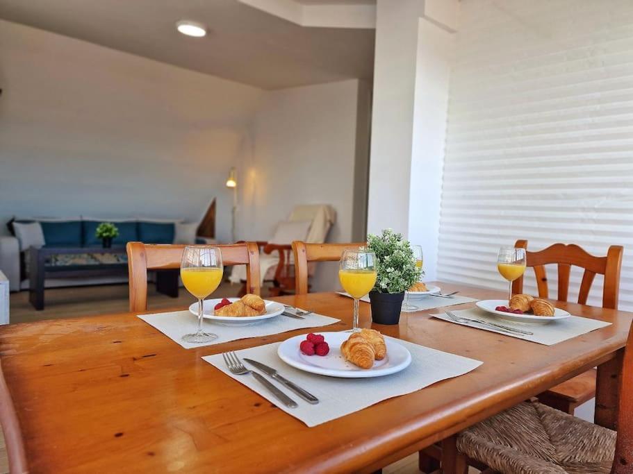 Encantador Duplex Para 6 A 1 Minuto De La Playa Benalmádena Zewnętrze zdjęcie