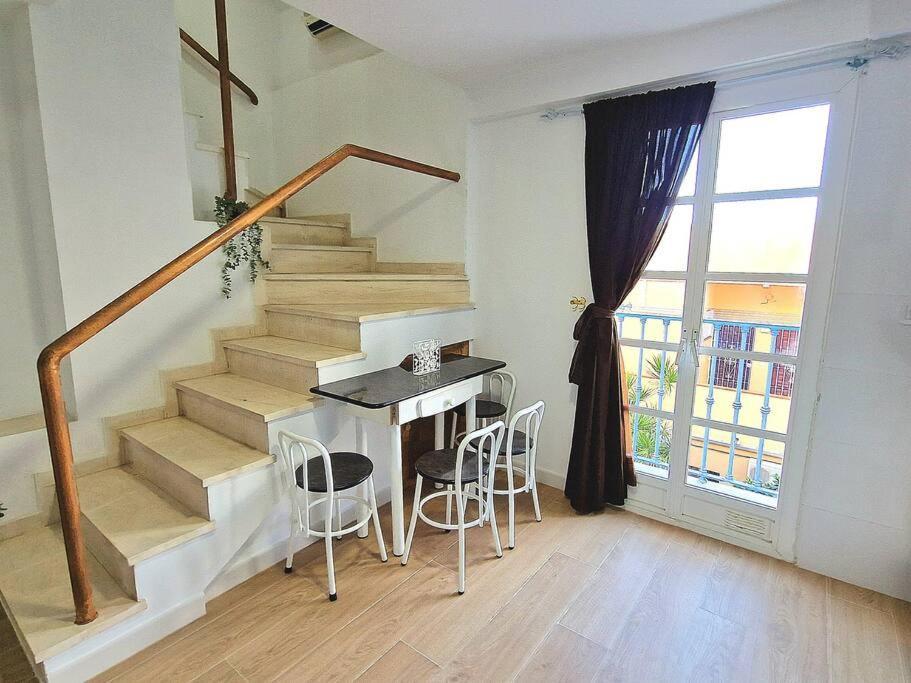Encantador Duplex Para 6 A 1 Minuto De La Playa Benalmádena Zewnętrze zdjęcie