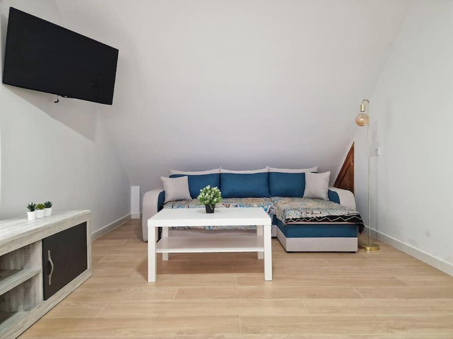 Encantador Duplex Para 6 A 1 Minuto De La Playa Benalmádena Zewnętrze zdjęcie