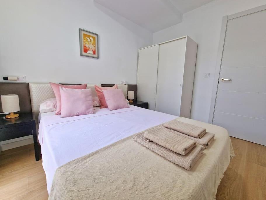 Encantador Duplex Para 6 A 1 Minuto De La Playa Benalmádena Zewnętrze zdjęcie