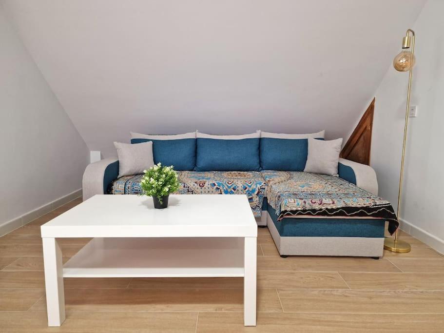Encantador Duplex Para 6 A 1 Minuto De La Playa Benalmádena Zewnętrze zdjęcie